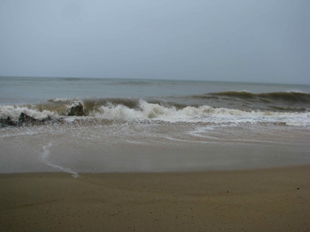 Waves at Trinity Beach